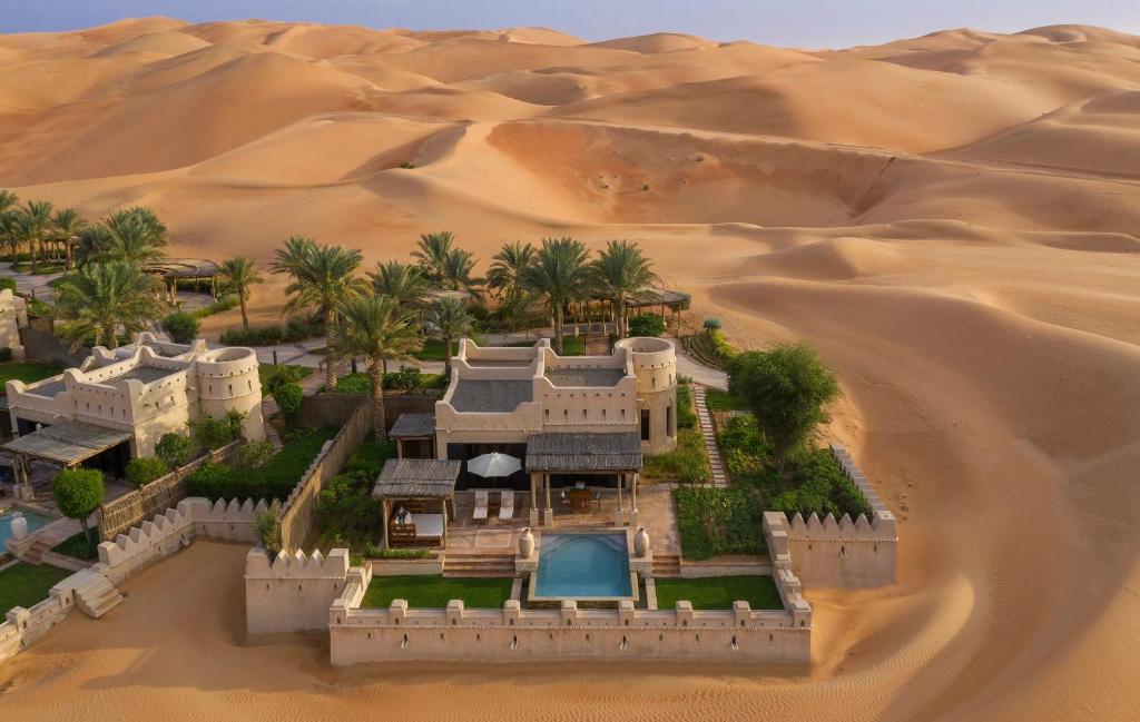 Hotel Qasr Al Sarab | Abu Dhabi